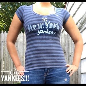 Genuine Merchandise | Yankee T-shirt